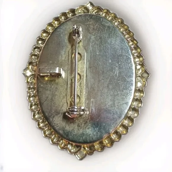 Vintage Cameo Brooch Christmas Candy Cane Pin Pendant Jewelry Holiday Festive - Picture 4 of 6